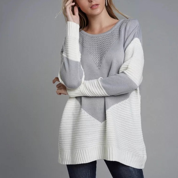 Gracey’s Sweaters - GRACEY’S // Color Block Oversized Pullover Sweater